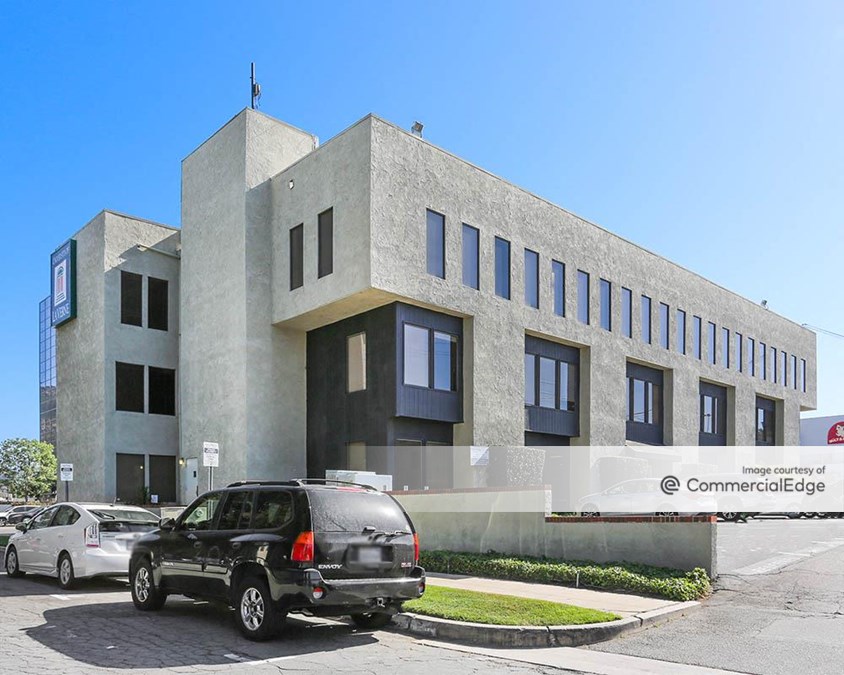 4001 West Alameda Avenue, Burbank, CA  Office Space